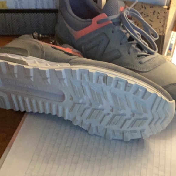 New Balance - 574 - Women's 10 - WL574TXD - Picture 3 of 4